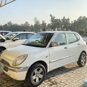 2000 Toyota Duet Service And Repair Manual