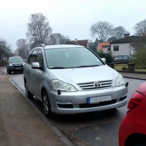 2009 Toyota Avensis Verso Service And Repair Manual
