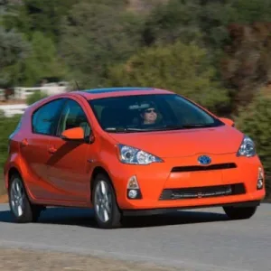 2013 Toyota Prius C Service And Repair Manual