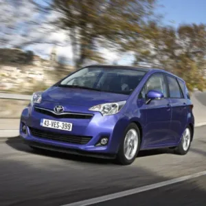 2015 Toyota Verso-S Service And Repair Manual